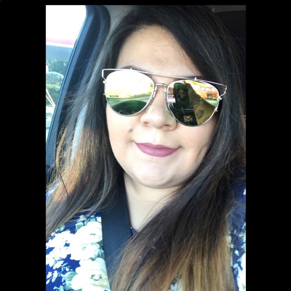 Meet your Posher, Sarah